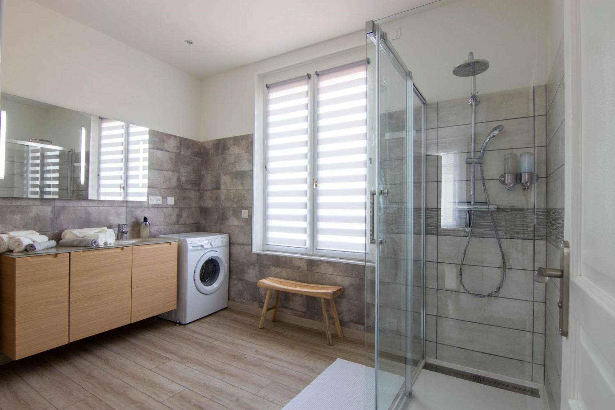 Cocon D'Hiver - Netflix & Wifi - Parking Gratuit - Check-In 24H24 - Kit Bebe Inclus - Emplacement Velos - Goodmarning Châlons-en-Champagne Kültér fotó