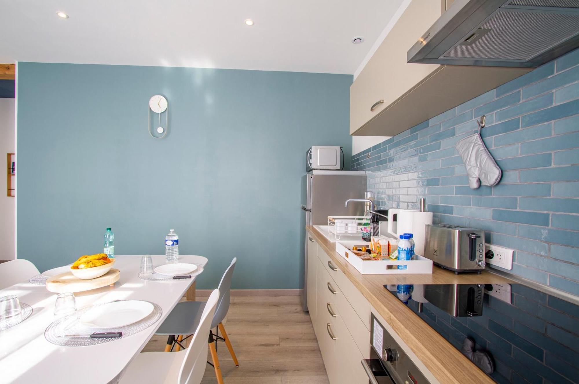 Cocon D'Hiver - Netflix & Wifi - Parking Gratuit - Check-In 24H24 - Kit Bebe Inclus - Emplacement Velos - Goodmarning Châlons-en-Champagne Kültér fotó